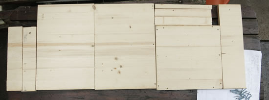 Holz für Vogelfutterhaus