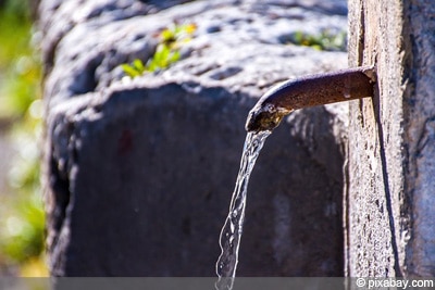 Brunnenwasser stinkt