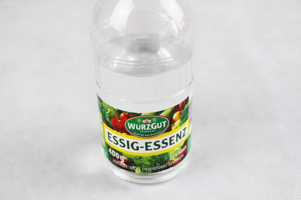 Flasche Essig-Essenz